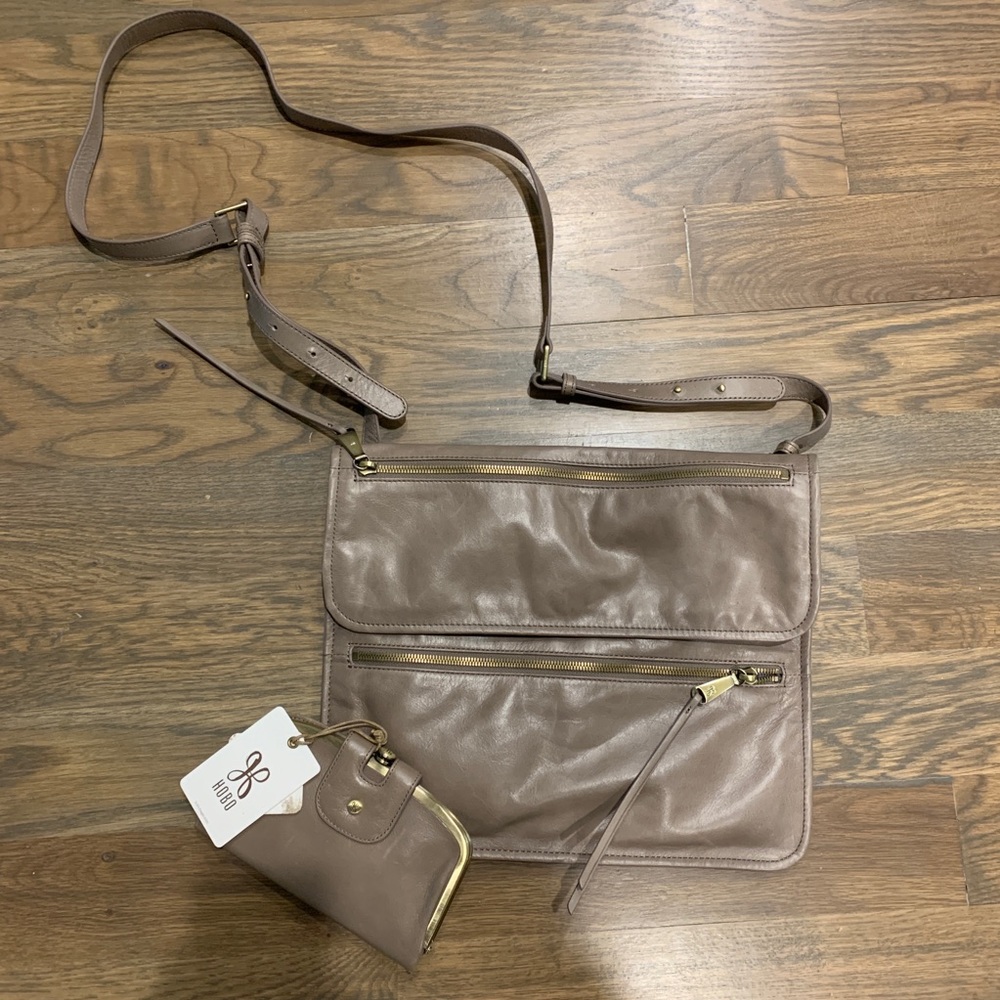 Hobo Cassie Zipper Gray Crossbody Bag